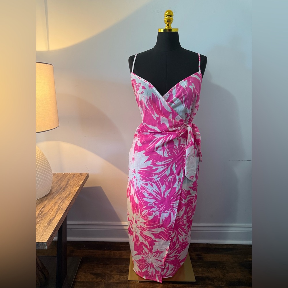 Fashion Nova | Pink Floral Wrap Dress | size large
